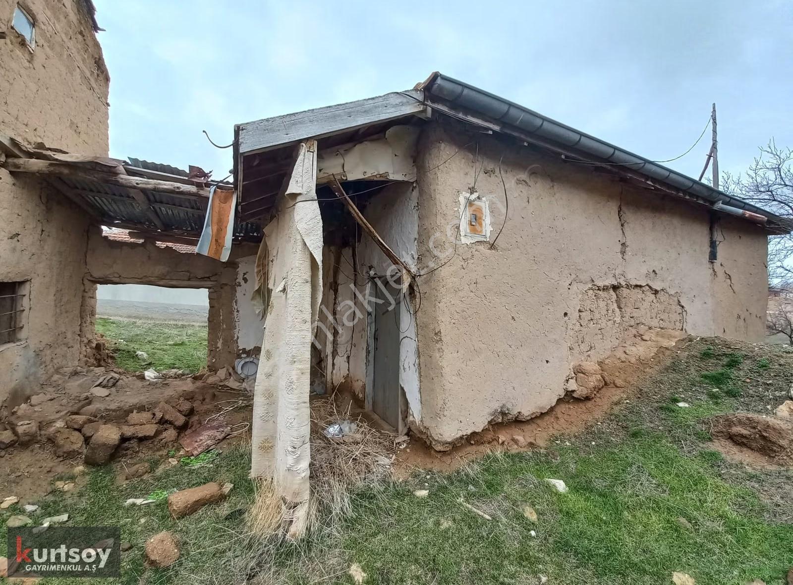 Uygun Fiyata, Başhoroz Köyünde Müstakil Ev, Arsa Ve Tarlalar - Görsel 23