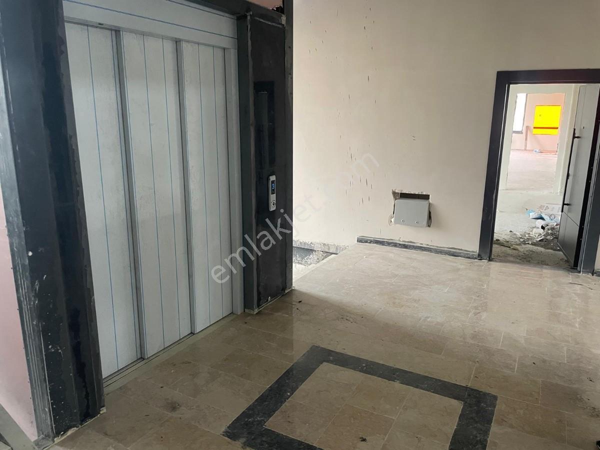 Kahramankazan Sarayda Kiralık Depo -fabrika-imalat-ofis Alanlar - Görsel 12
