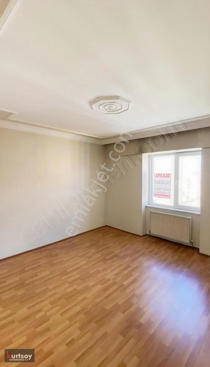Kurtsoy'dan Erciyes Evler Tuna Caddesinde Kiralık 3+1 Daire - Görsel 6