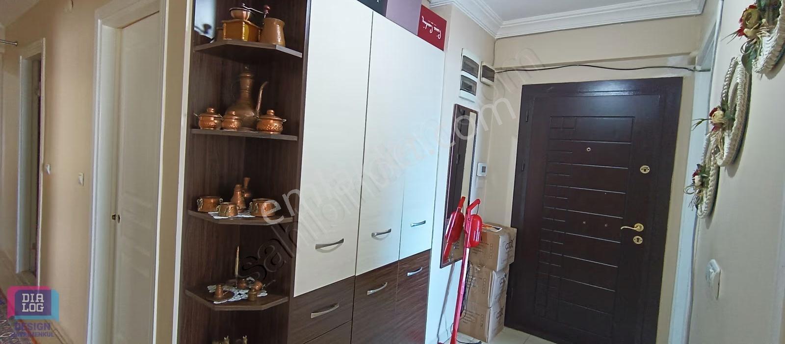 Körfez Mahallesi'nde Site İçerisinde Deniz Manzaralı Geniş 3+1 - Görsel 14