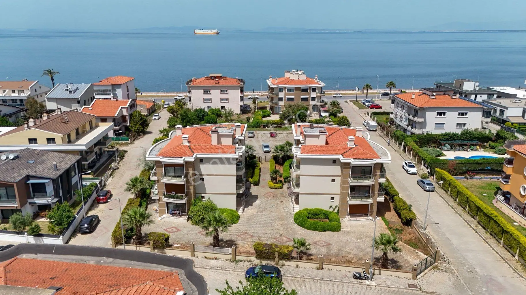 İzmir Güzelbahçe Maltepede Geniş 4+1 Satılık Daire - Görsel 2