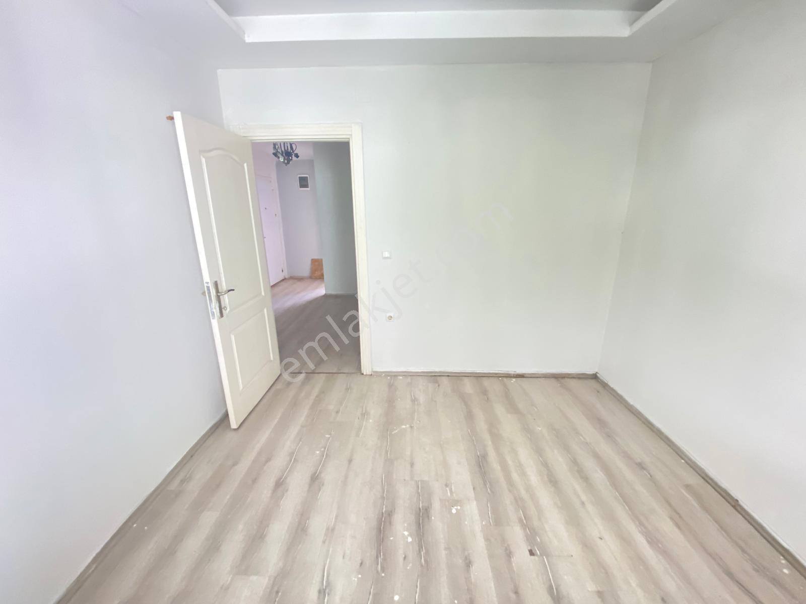 Prestij'den Sağlık'ta 5 Yaşın'da Geniş Oturumlu 1,5+1 Daire - Görsel 8