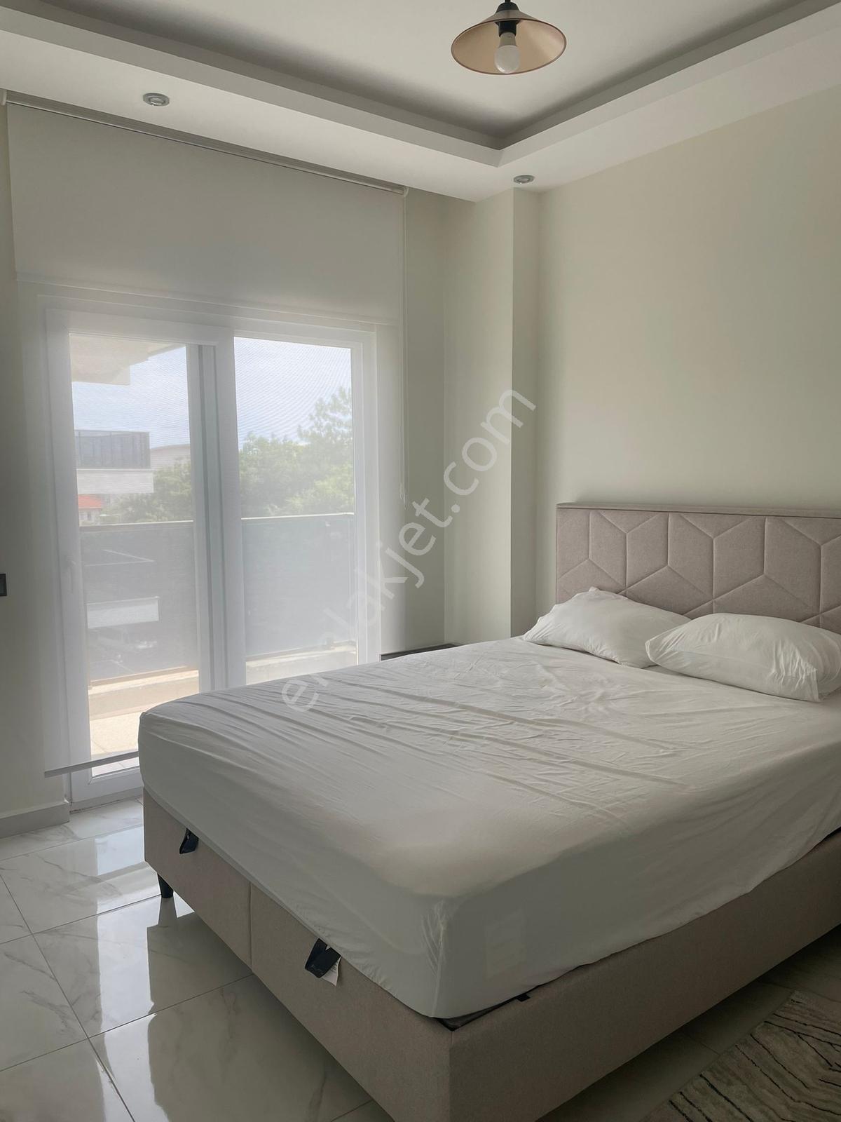 Alanya Oba Mahallesinde Büyük Geniş 1*1 Daire Full Aktivite