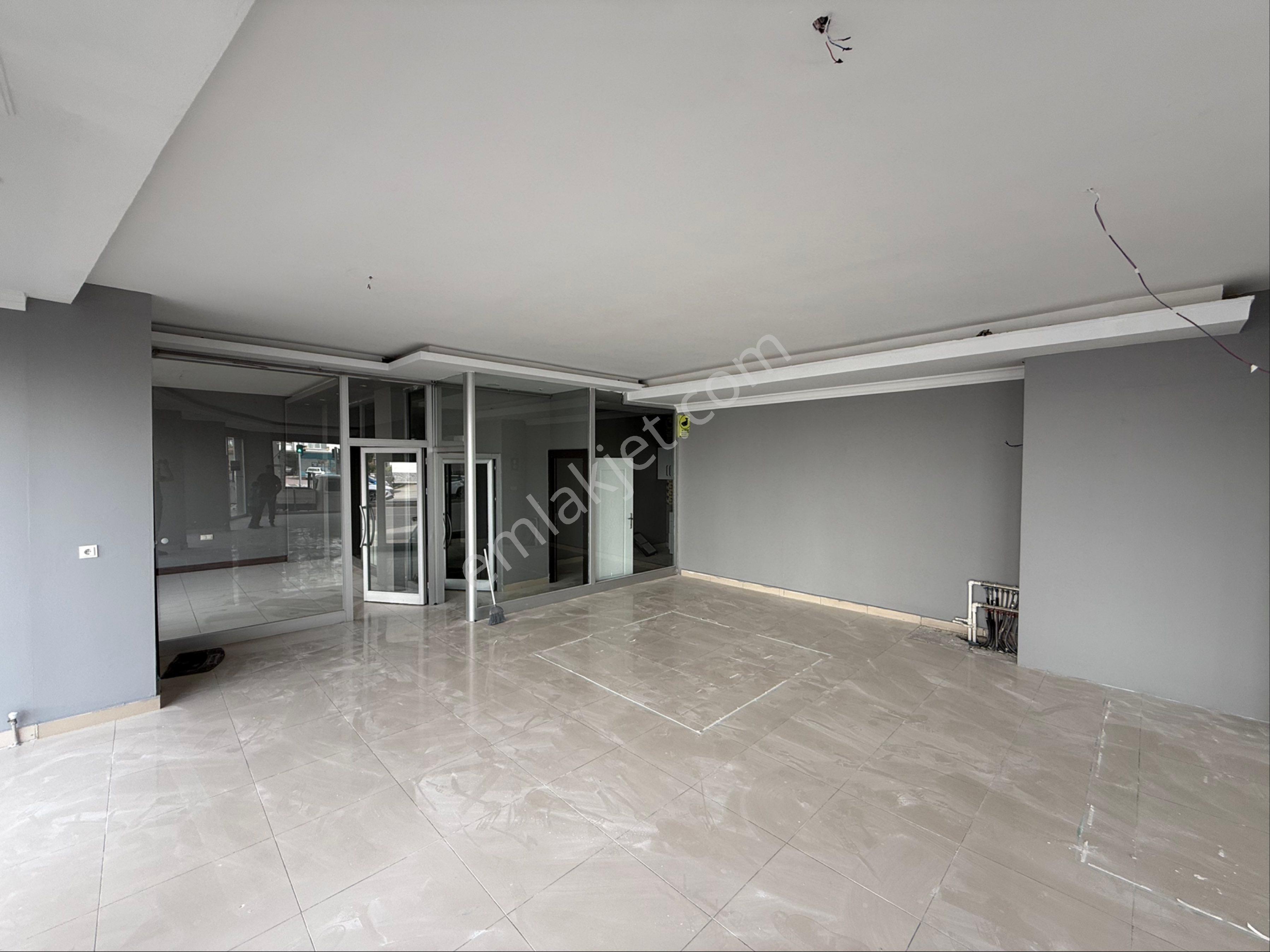 Han Gayrimenkulden Alparslan Türkeş Bulvarında 165 M² Kiralık Dükkan - Görsel 7