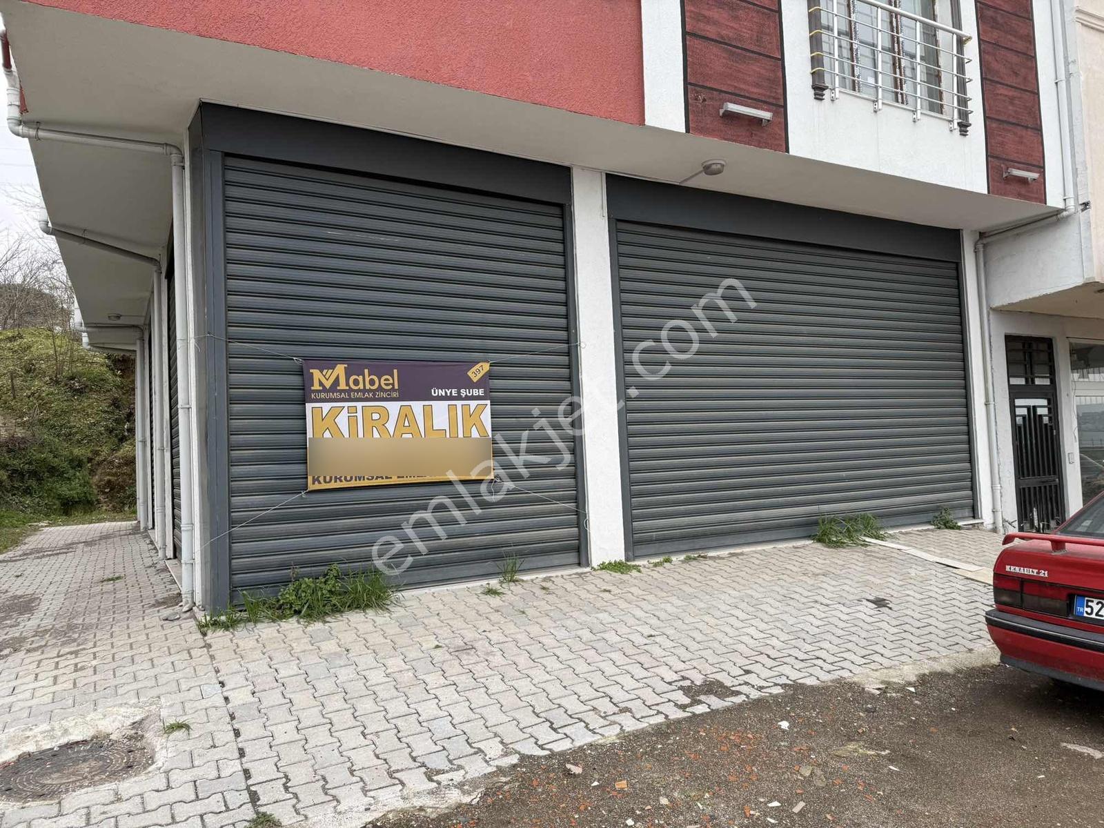Mabelden Nuriye Mah Sahil Yolu Üzeri Geniş Cephe Kiralık Dükkan - Görsel 2