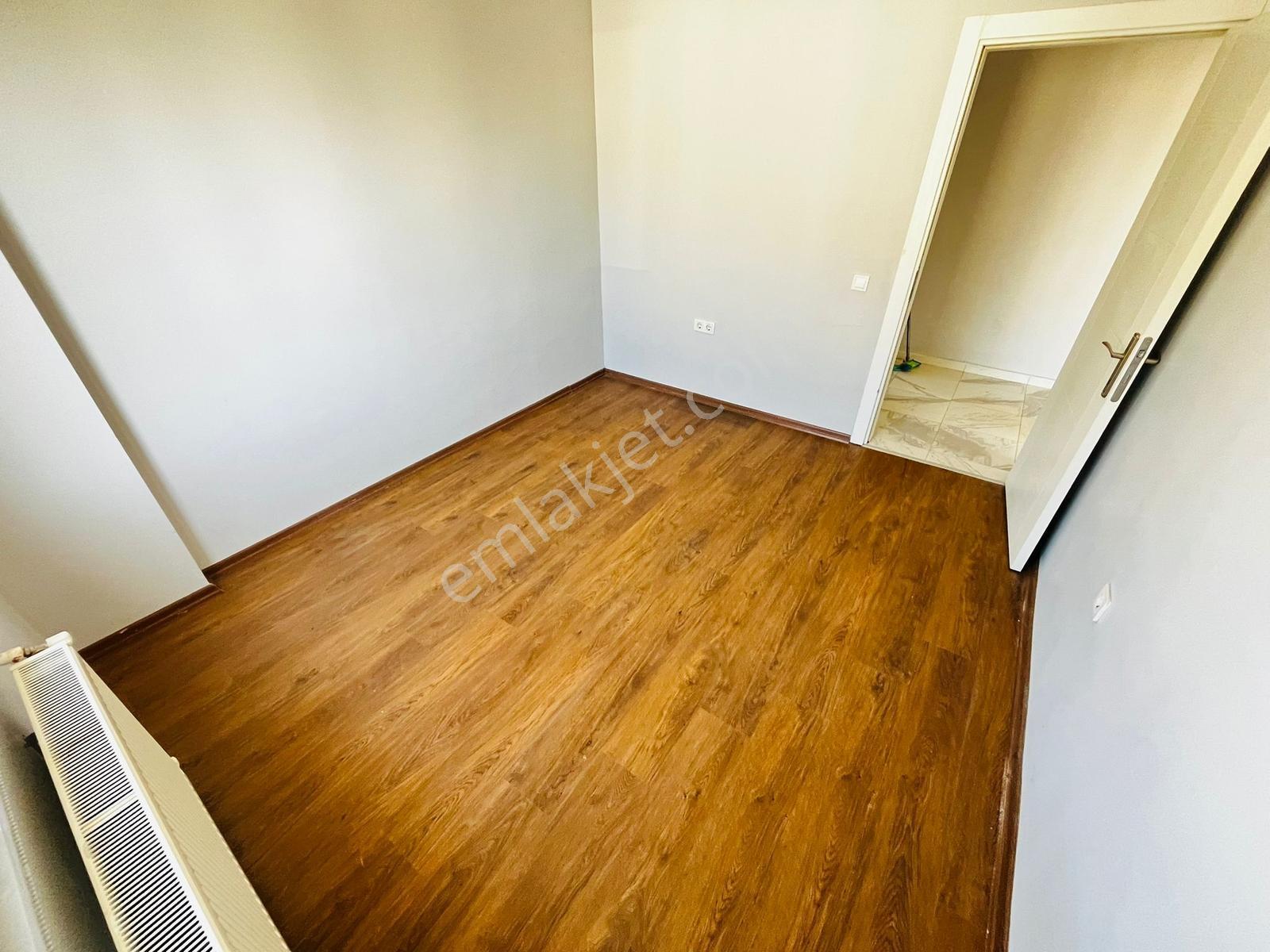 Gömeç Mithatpaşa Mah. 3. Kat 2+1 Açık Mutfak Kiralık Daire - Görsel 21