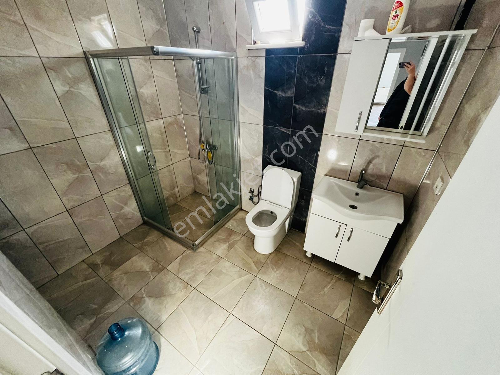 Gömeç Mithatpaşa Mah. 3. Kat 2+1 Açık Mutfak Kiralık Daire - Görsel 13