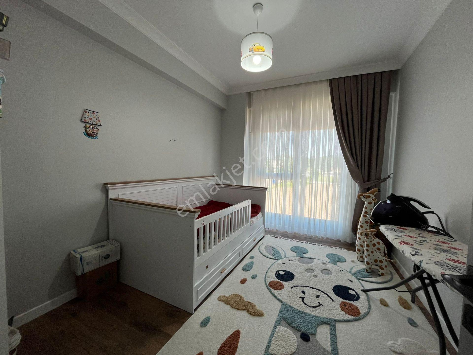 Çok Özel Bir Site Bol Ekstralı En Güzel Dairesi - Görsel 23