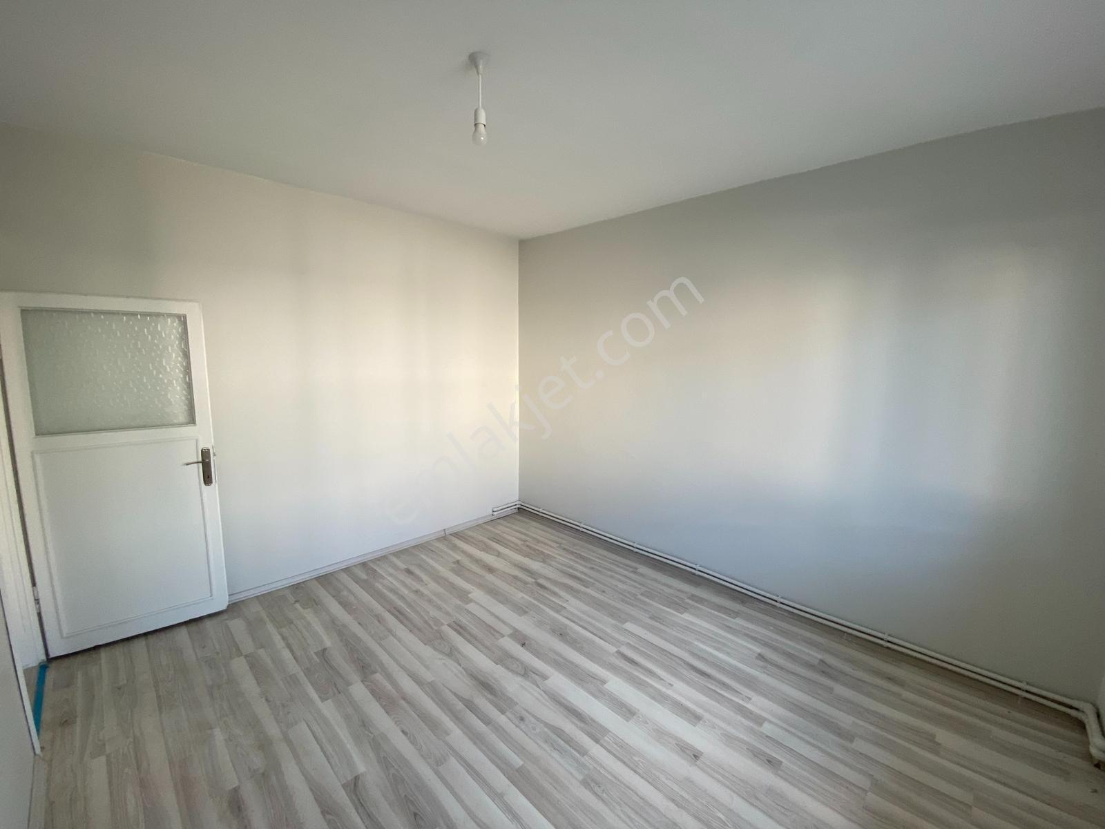 Bora Emlak'dan İnönü Mahallesi'nde Kiralık 3+1 Daire - Görsel 15