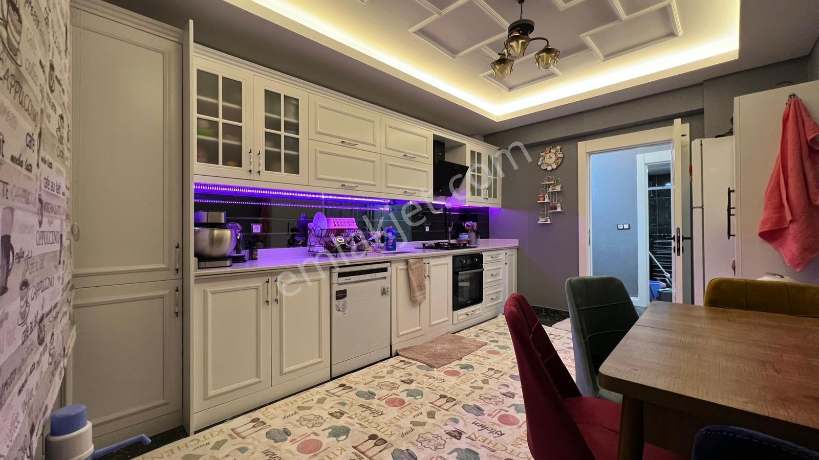 Göktürk'te Satılık Lüks 3+1 Daire (stad Karşısı, 155m²) - Görsel 12