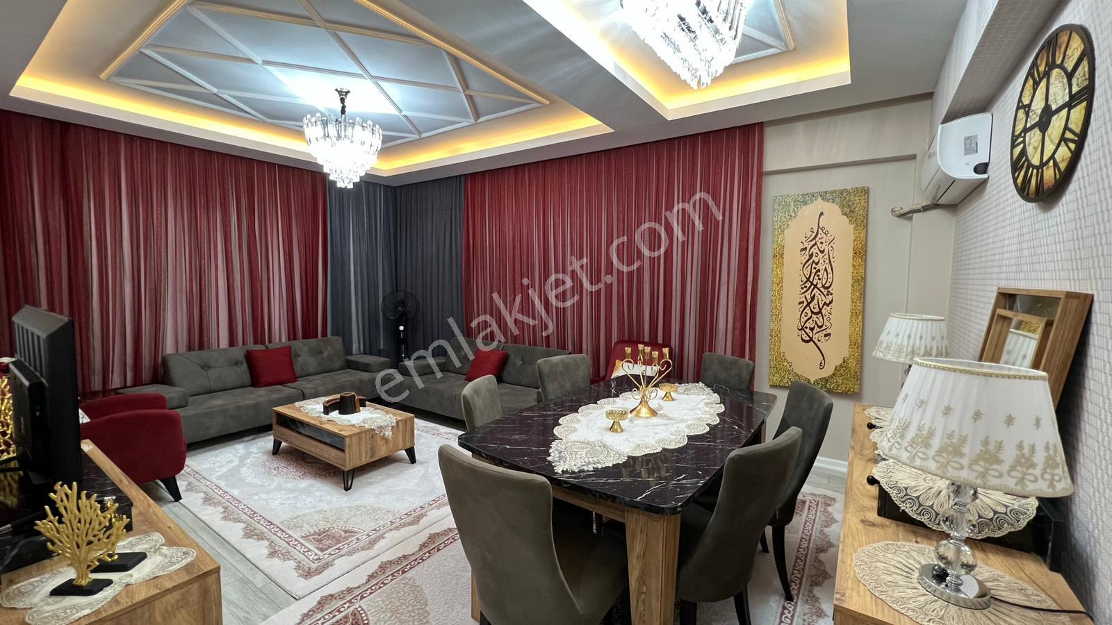 Göktürk'te Satılık Lüks 3+1 Daire (stad Karşısı, 155m²)