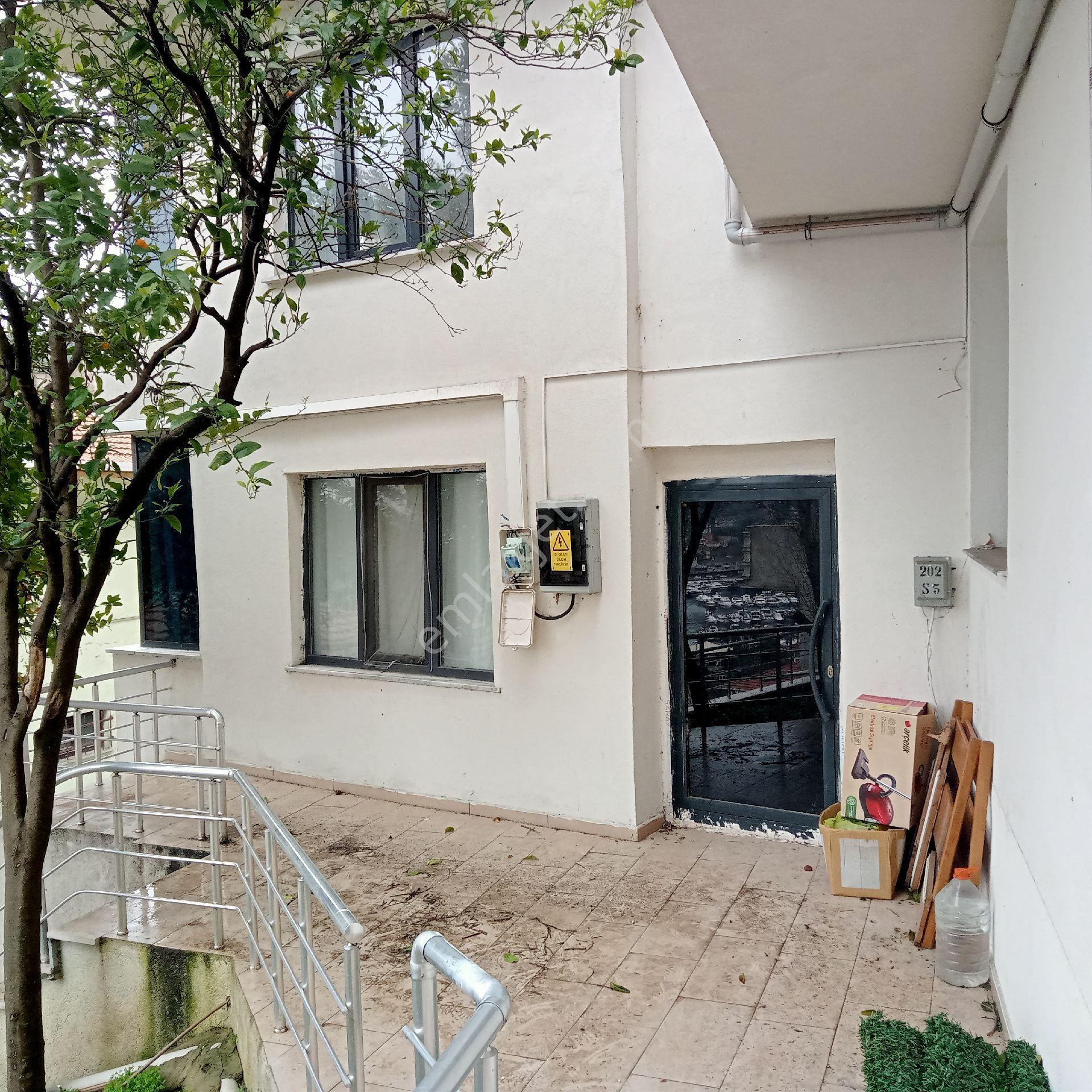 İstinye Koru Mahallesi'nde Komple Kiralık .bina - Görsel 9