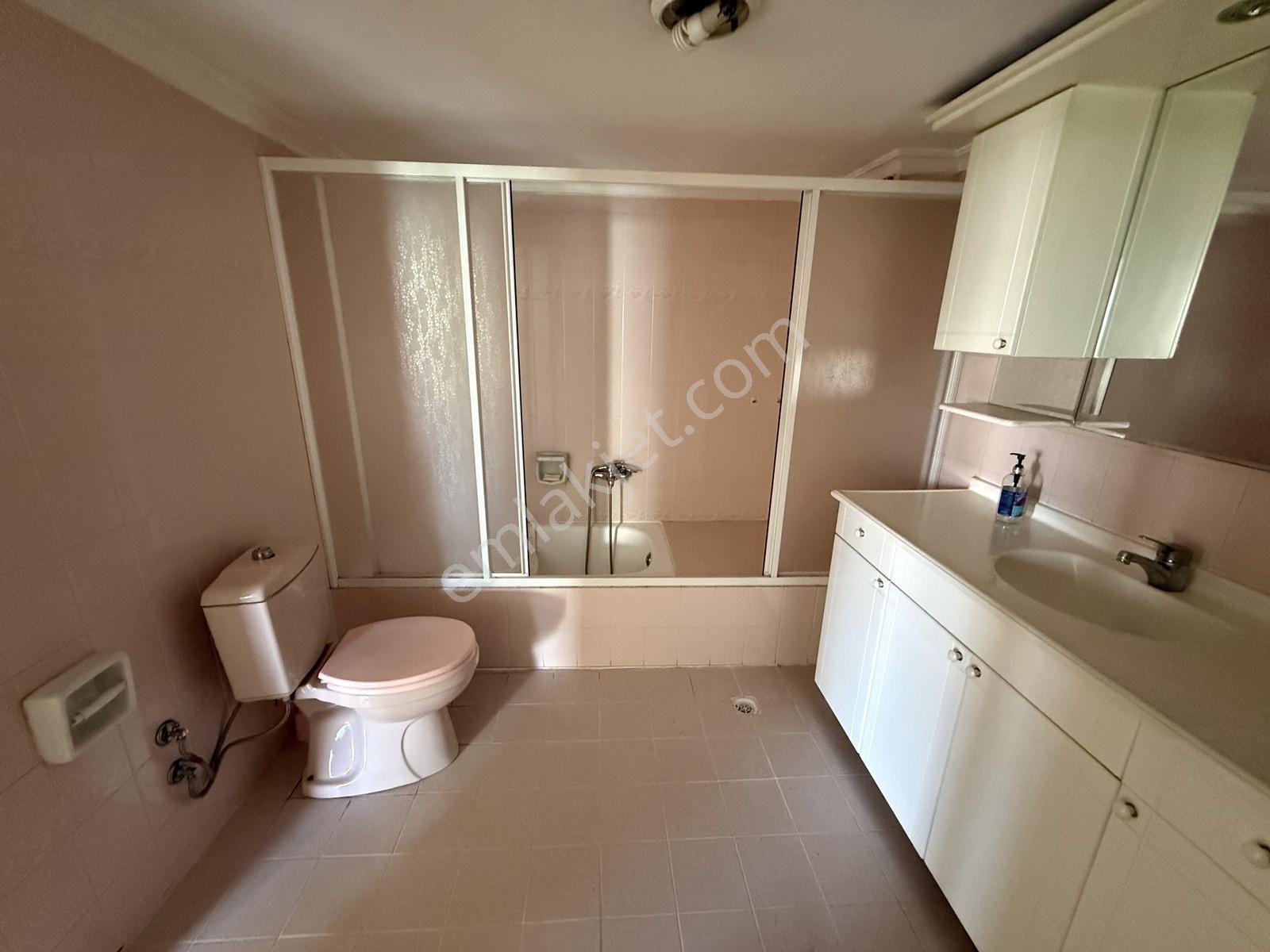 Remax Advantage - Koru Kent Sitesinde Kiralık 3+1 Havuzlu Daire - Görsel 18