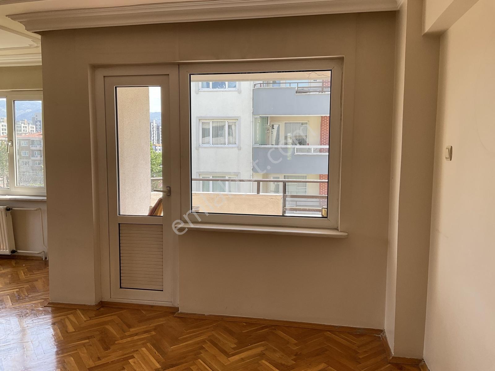 Remax Advantage - Koru Kent Sitesinde Kiralık 3+1 Havuzlu Daire - Görsel 6