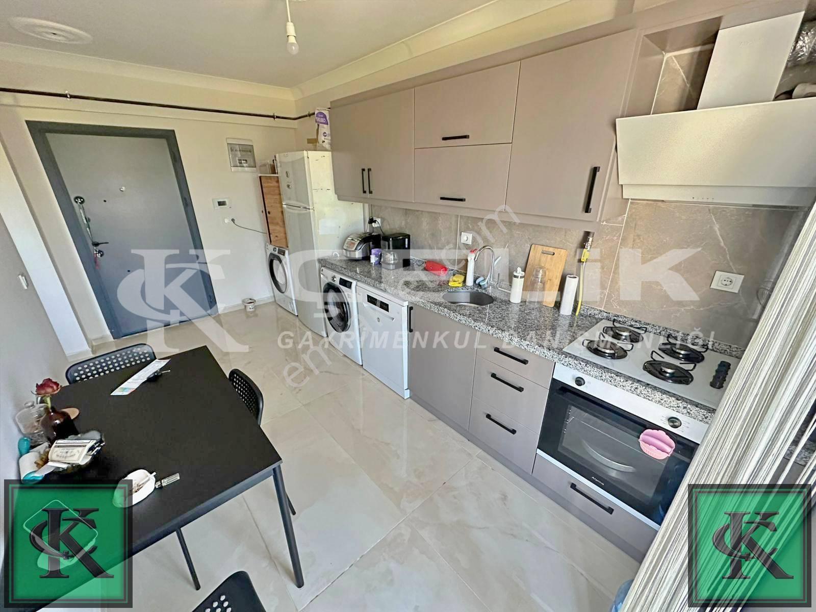 Çelikten Yeni Mahallede 2+0 Arakat Kiracılı Acil Satılık Daire - Görsel 12