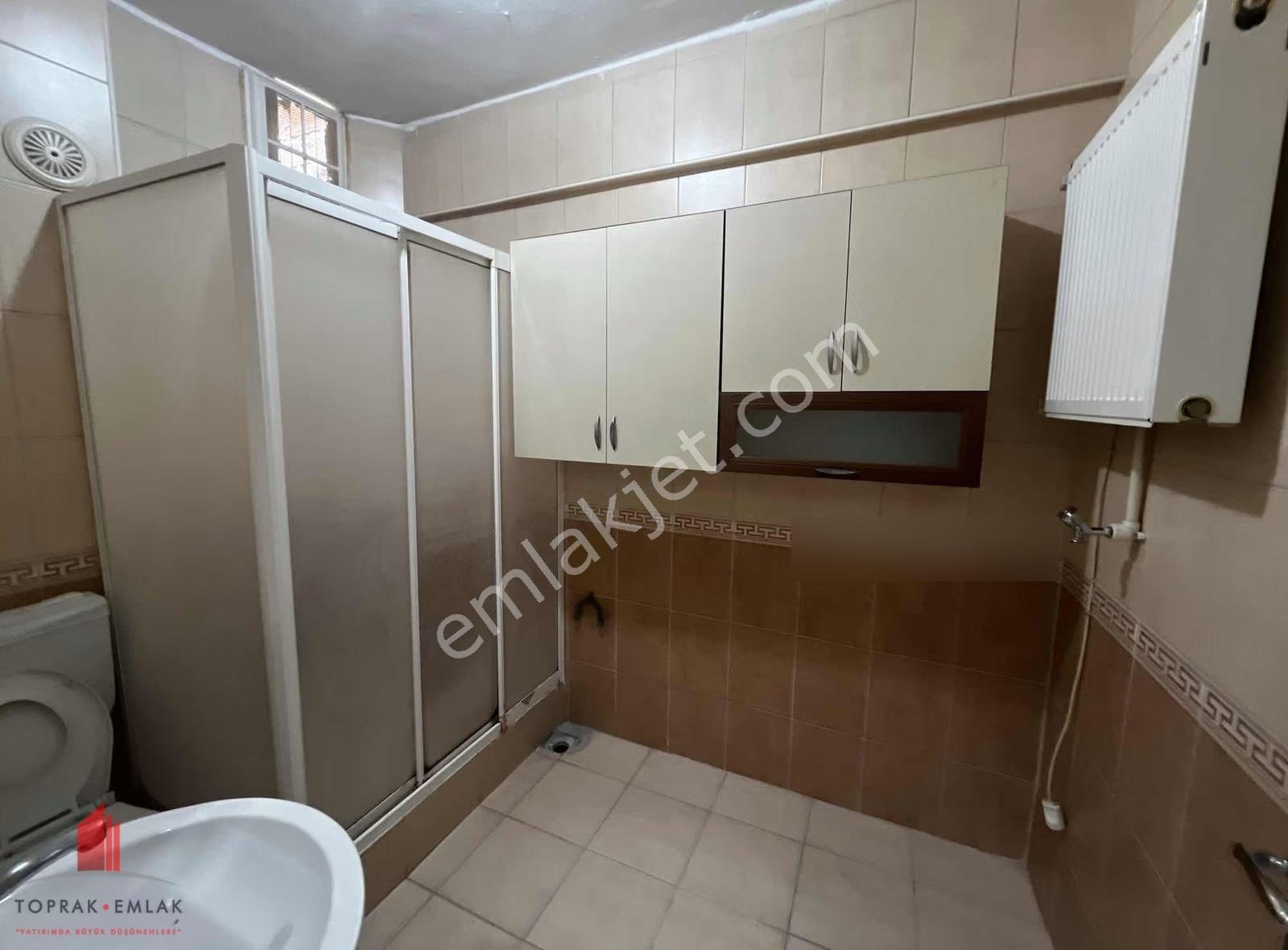 Entepe Avm Yakınında Geniş Bakımlı 3+1 Kiralık Daire - Görsel 6