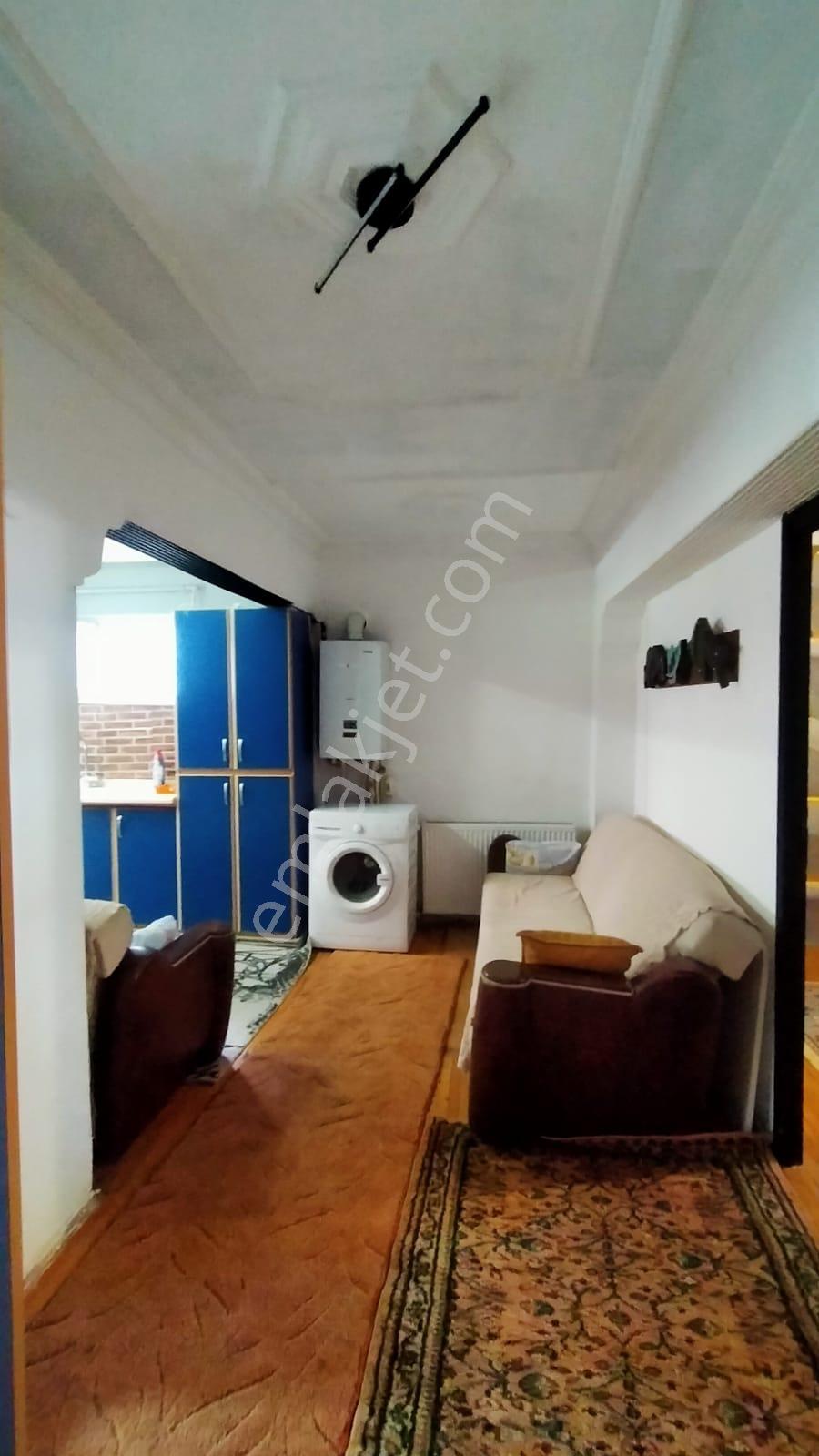 Ender Uysal Gayrimenkulden Kınıklıda 2+1 Kiralık Bodrum Katı Apart.. - Görsel 3
