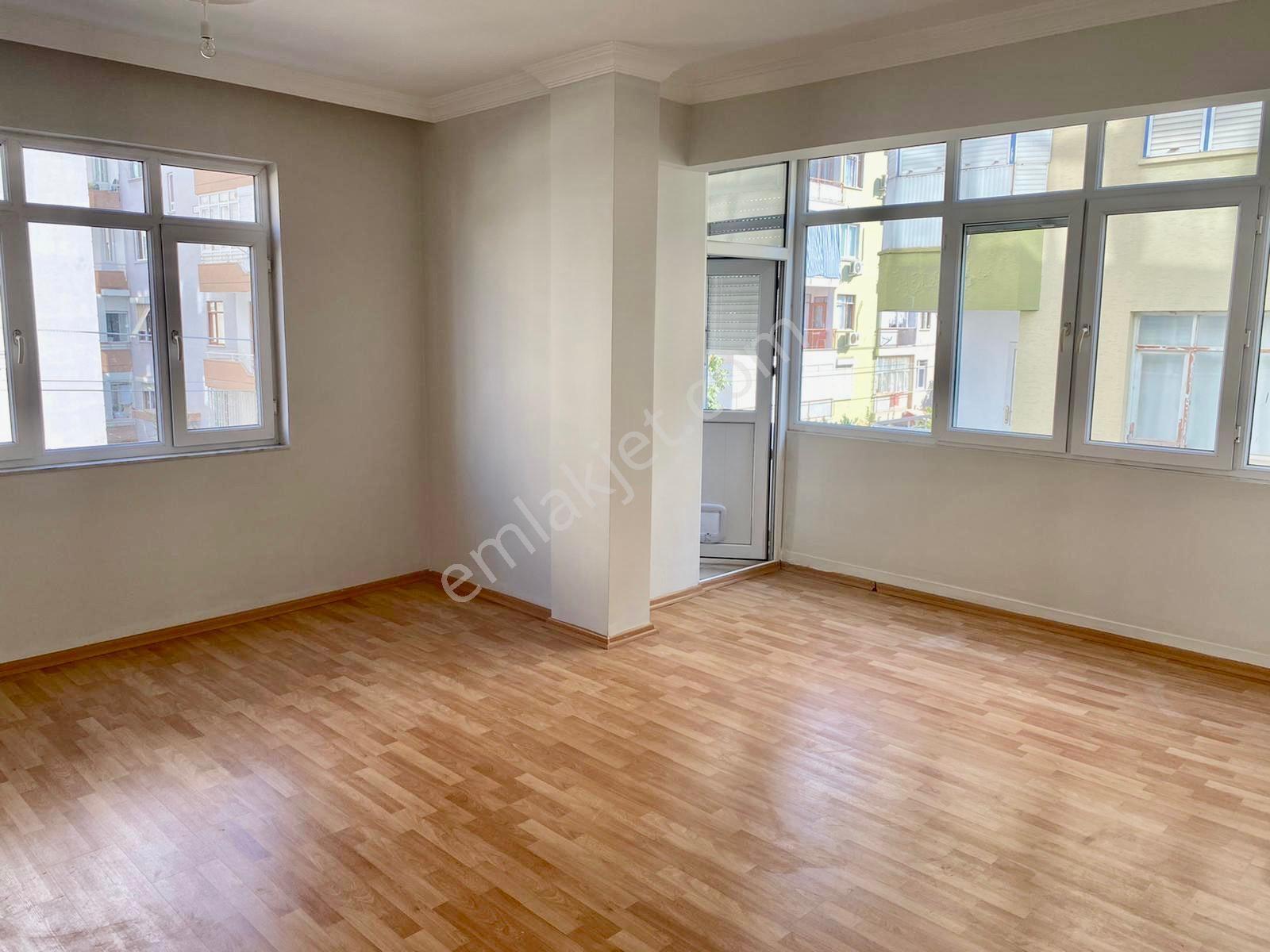 Güvenlik Mahallesi'nde Arakat 3+1 Satılık Daire - Görsel 11