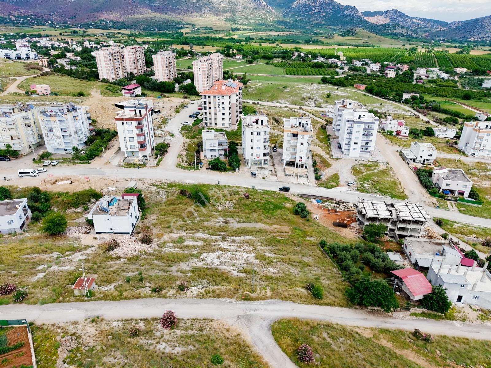 Kozan Gayrimenkulden 4 Kata İmarlı Fırsat Arsa - Görsel 3