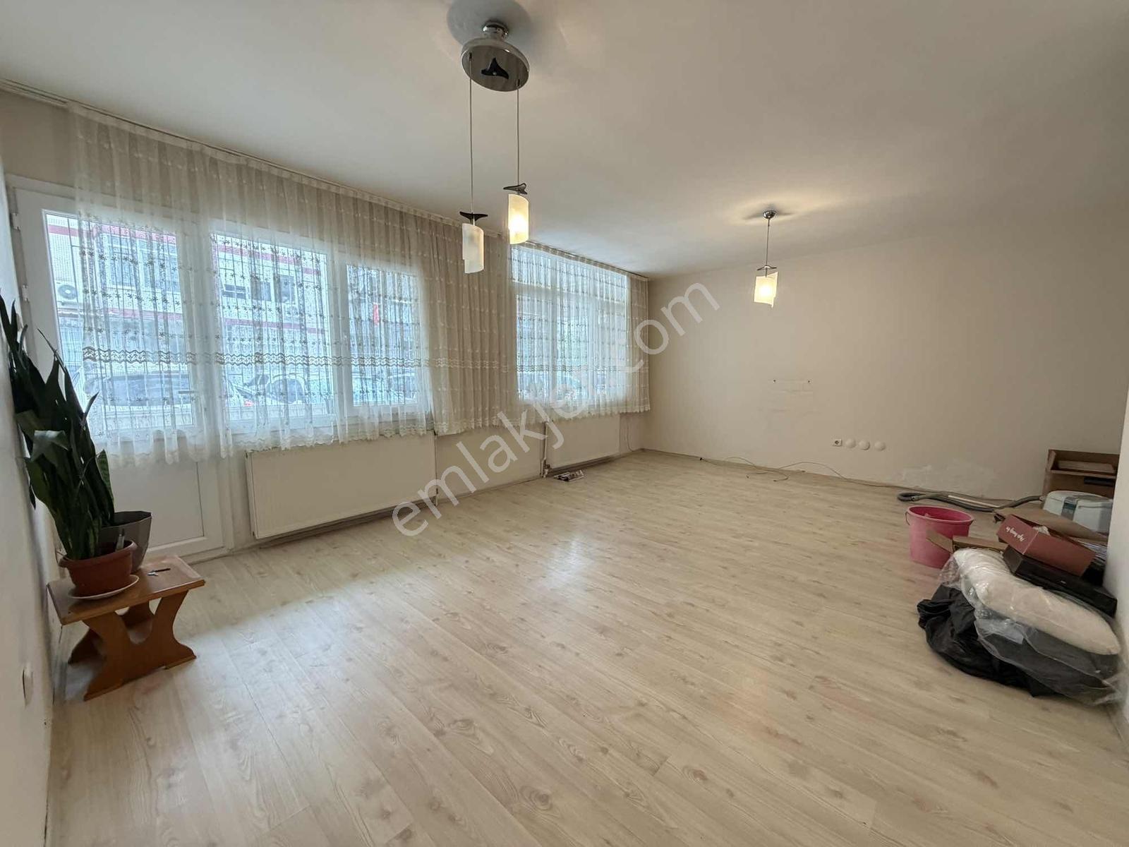 Bahçelievlerde Cadde Ykn 3+1 Çift Cephe Bahçeli Otopark Satılık - Görsel 11