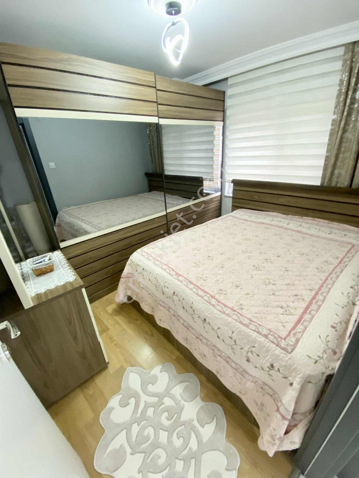 Karnur İnşaat Yapımı 20 Yıllık Ara Kat Masrafsız Satılık Daire - Görsel 2