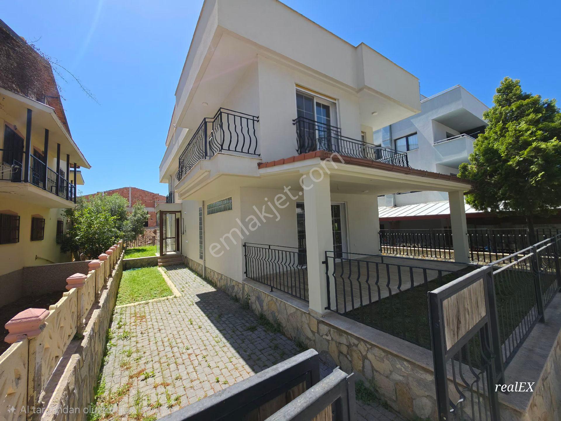 Özdere Çukuraltı Merkezde Geniş Odalı 3+1 Villa - Görsel 6