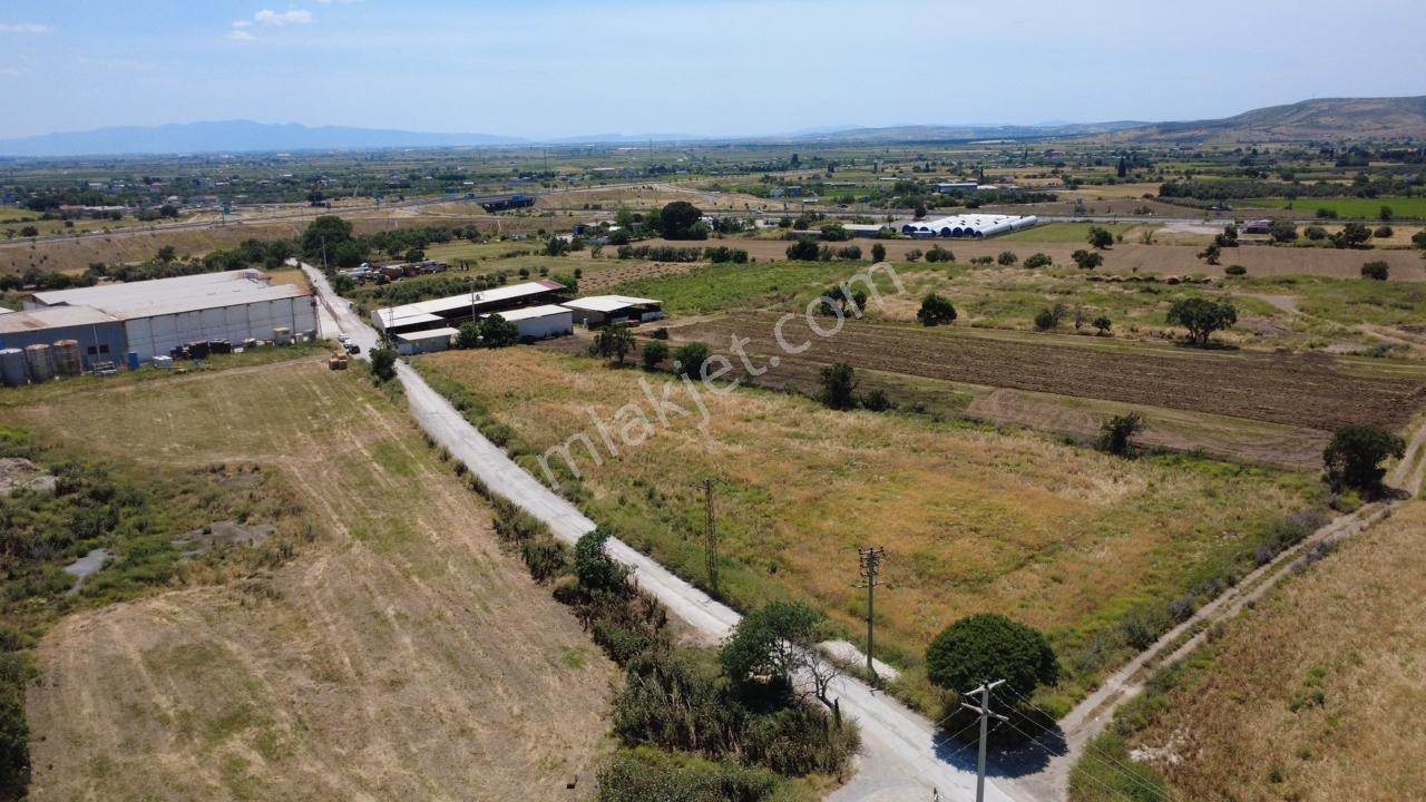 Helvacıda 8243m2 Yola Cephe Depoların Olduğu Yerde Tarla - Görsel 31
