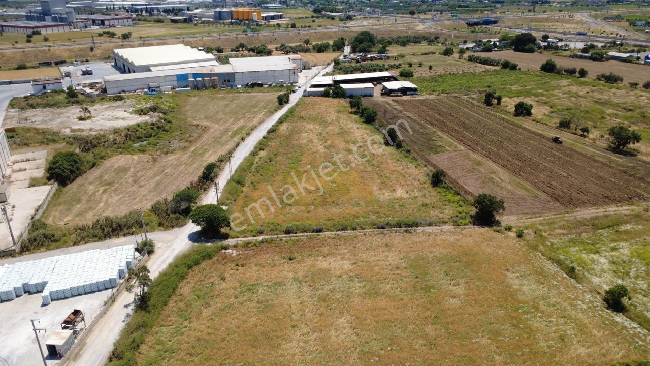 Helvacıda 8243m2 Yola Cephe Depoların Olduğu Yerde Tarla - Görsel 14