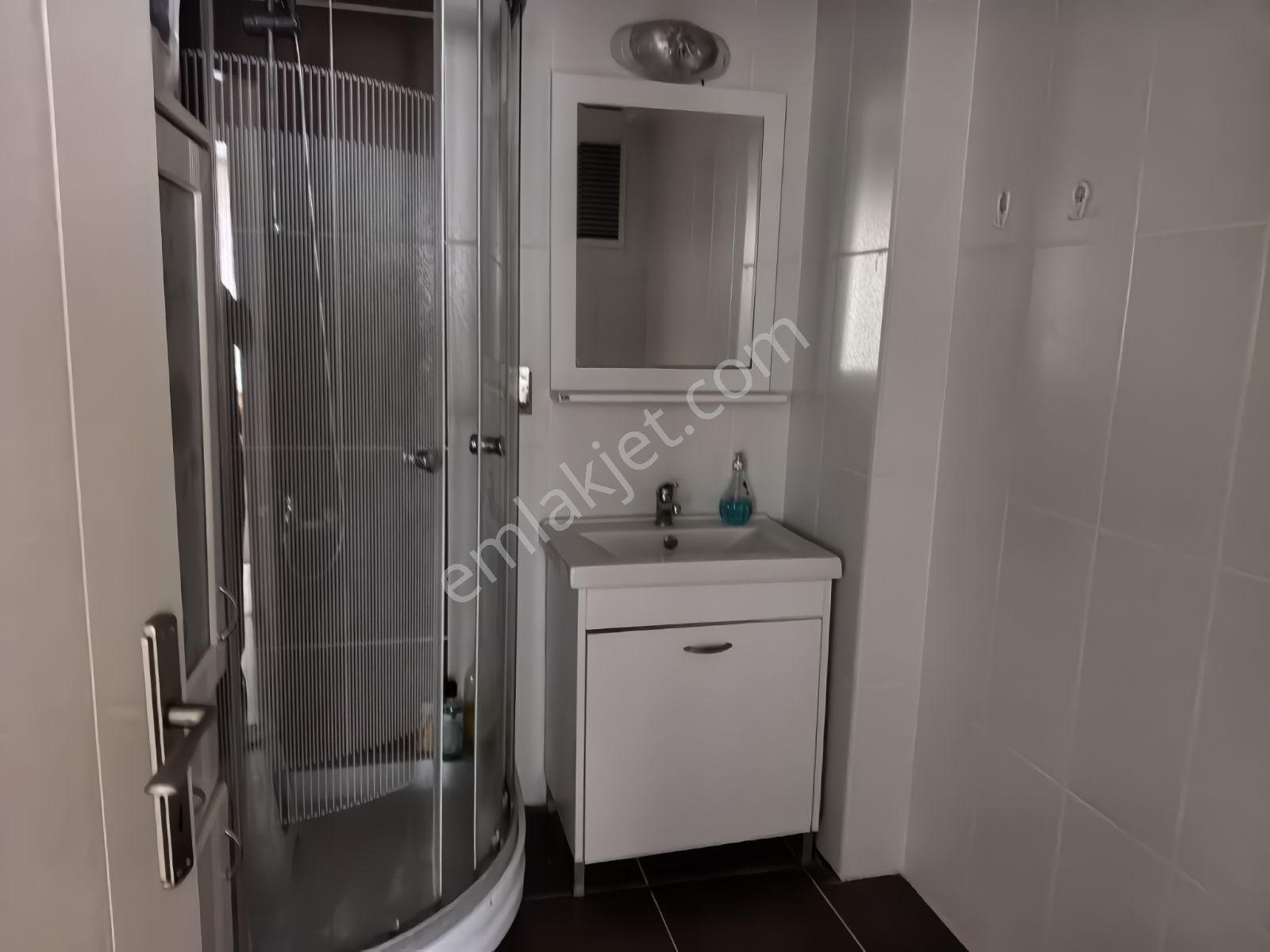 Mudanya Güzelyalı Siteler Mahallesinde Kiralık Eşyalı 1+1 Daire - Görsel 4