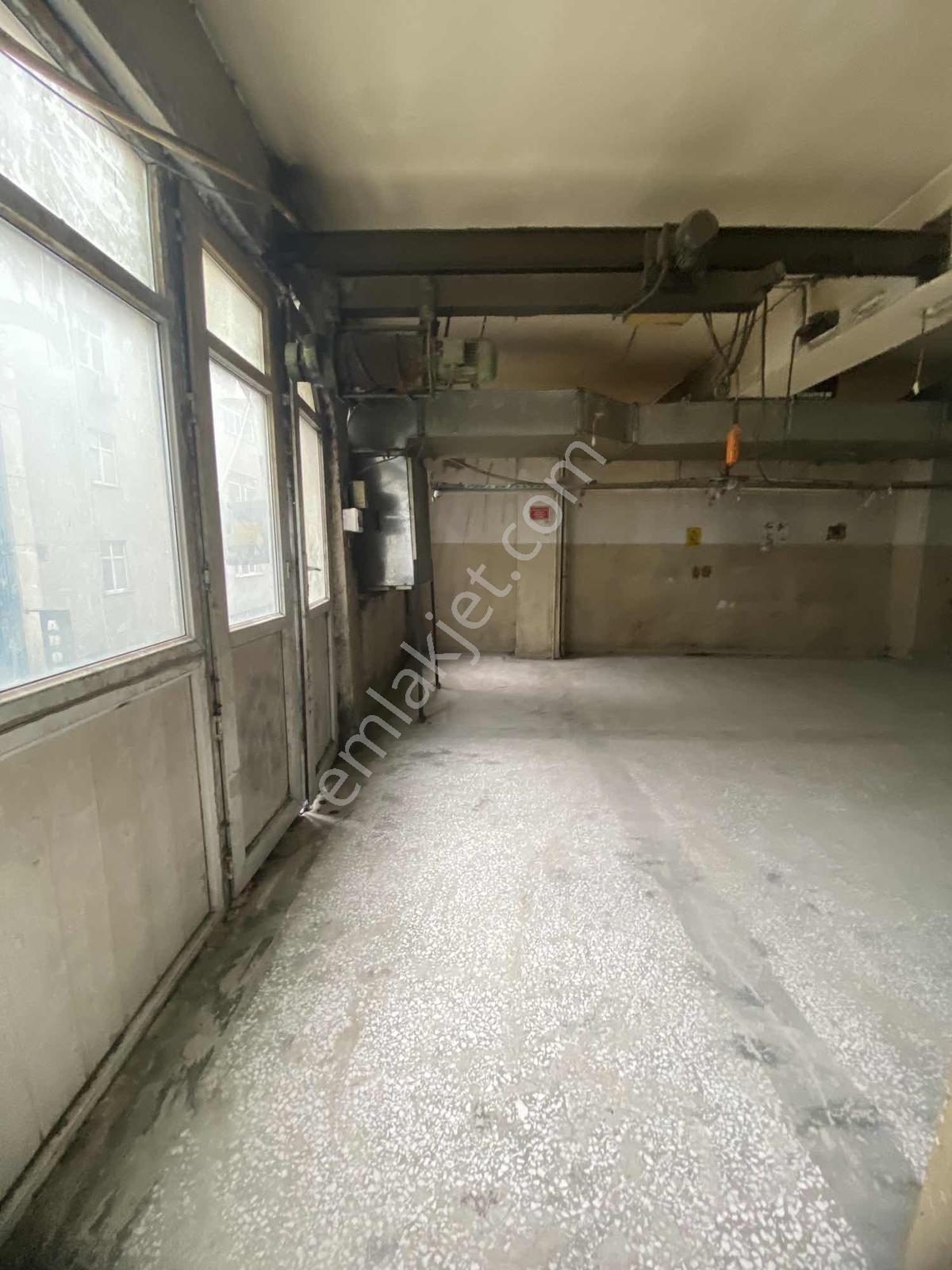 Asansörlü Binada Çift Cepheli. 2.kat 500 M2 Kiralık İş Yeri - Görsel 18