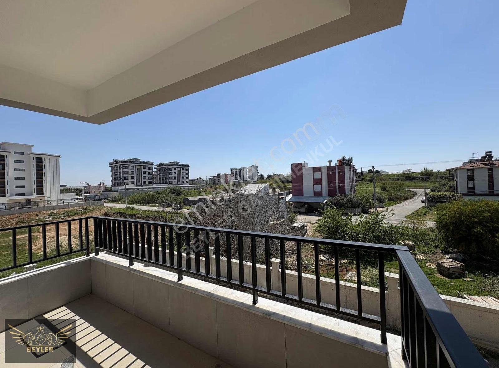 Serik Tuzlaburun Cad. 2+1 Havuzlu Site'de Satılık Sıfır Daire - Görsel 4
