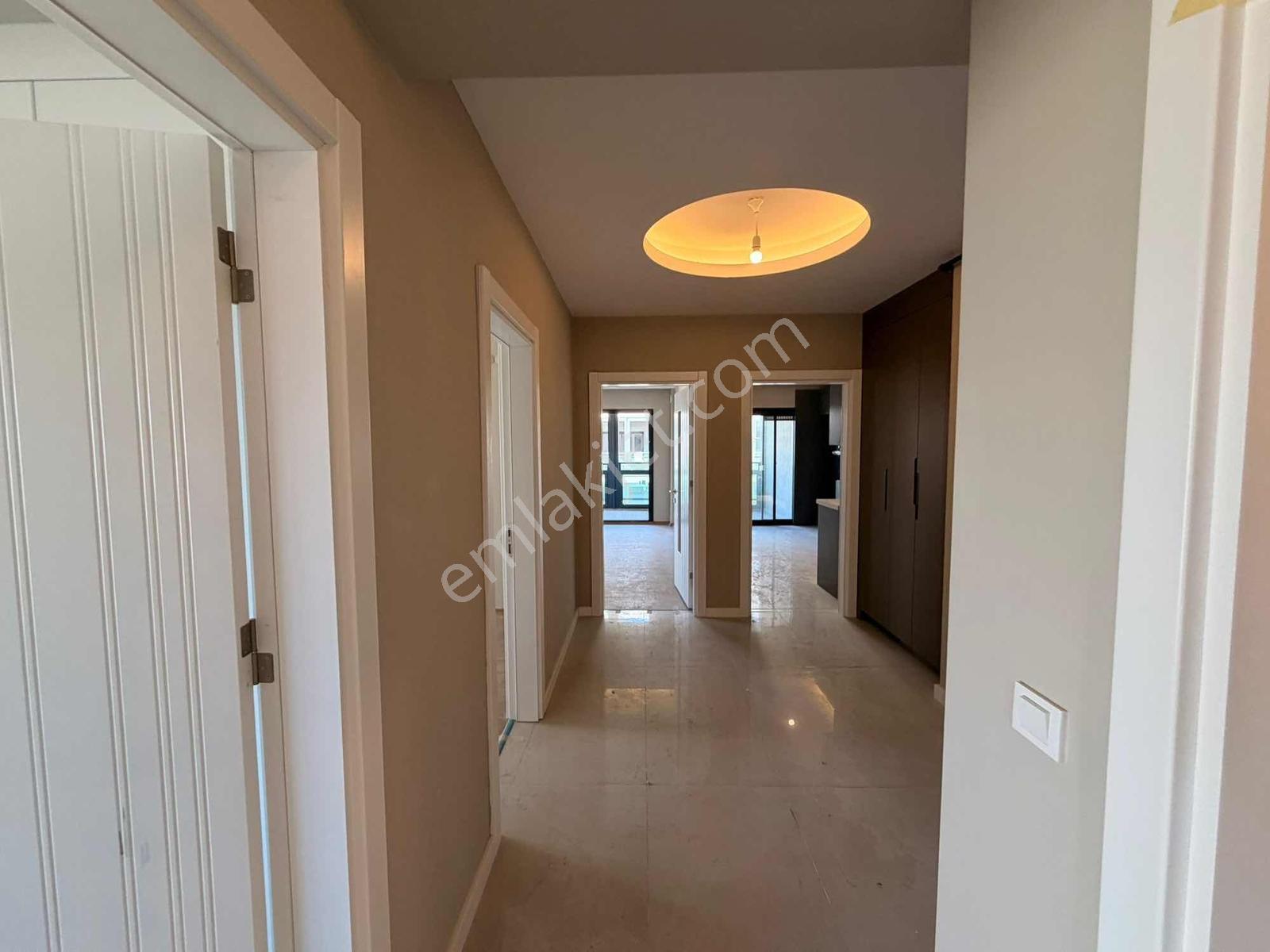 Uygan'dan Muratbey Mah. 150m² 3+1 Havuzlu Sitede Ultra Lüx Daire - Görsel 32