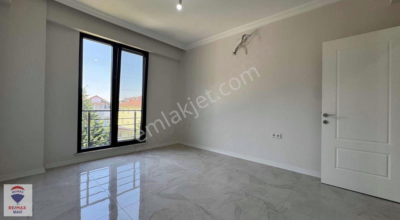 Re/max Moz 3+1 135m² 3.kat Asansör//havuz Y. Isıtma 2 Ebeveyn B. - Görsel 3