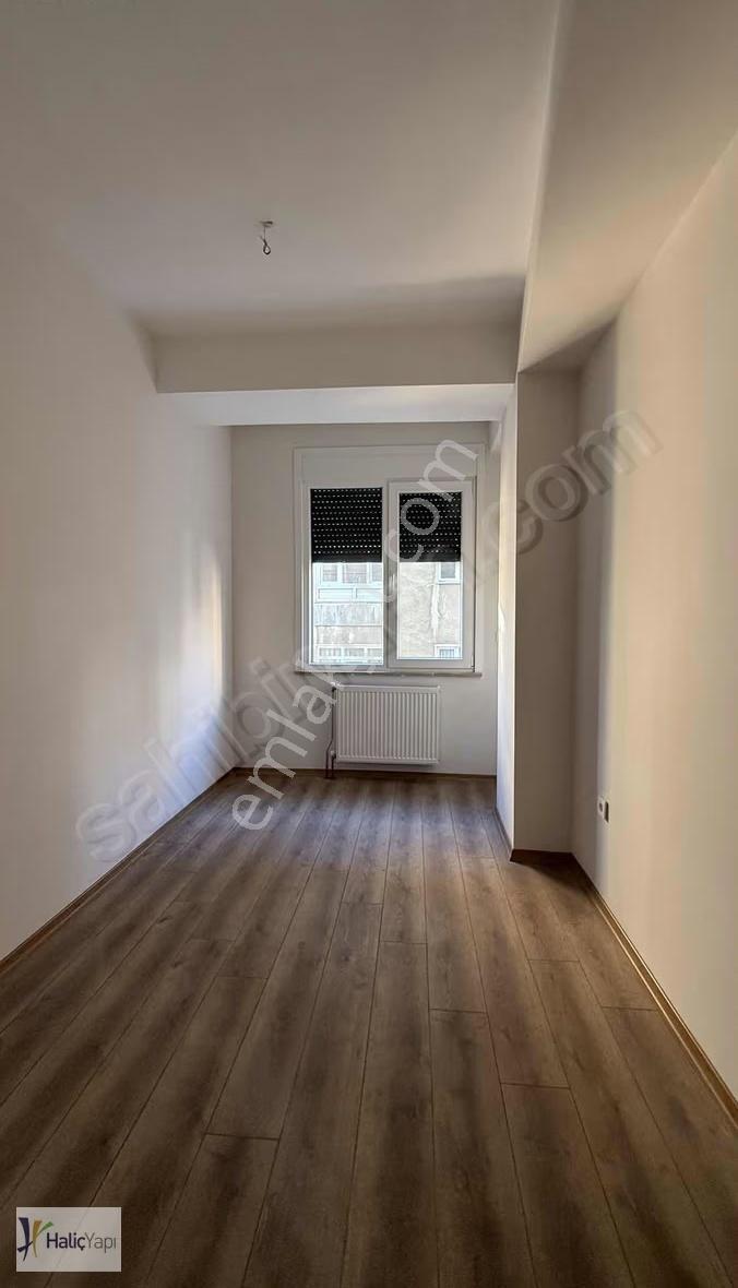 Göztepe Merdivenköyde Sıfır Otoparklı 3+1 Satılık Daire - Görsel 15