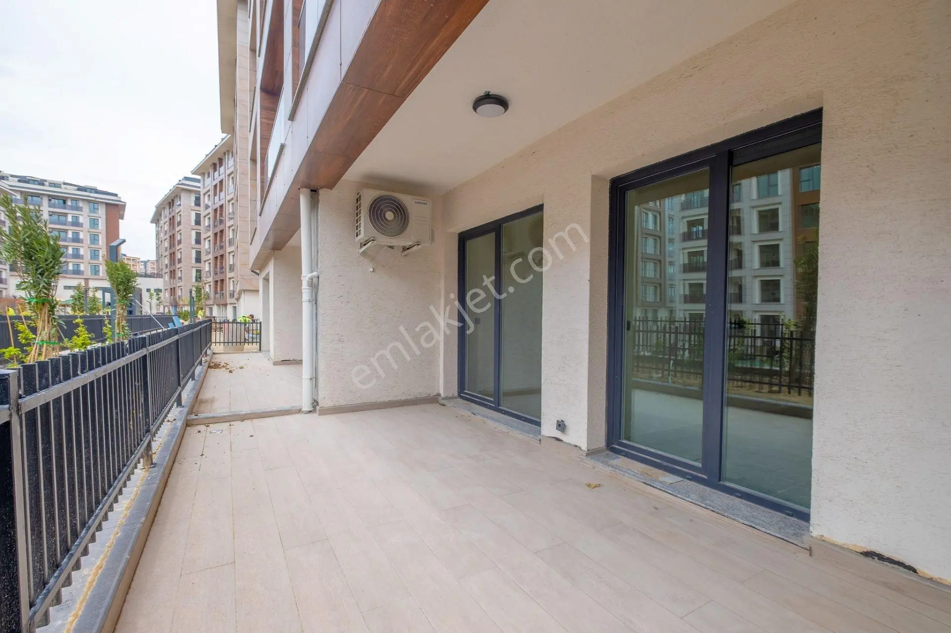 Merkezefendi'de Site İçerisinde Kiralık 4+1 Daire - Görsel 3
