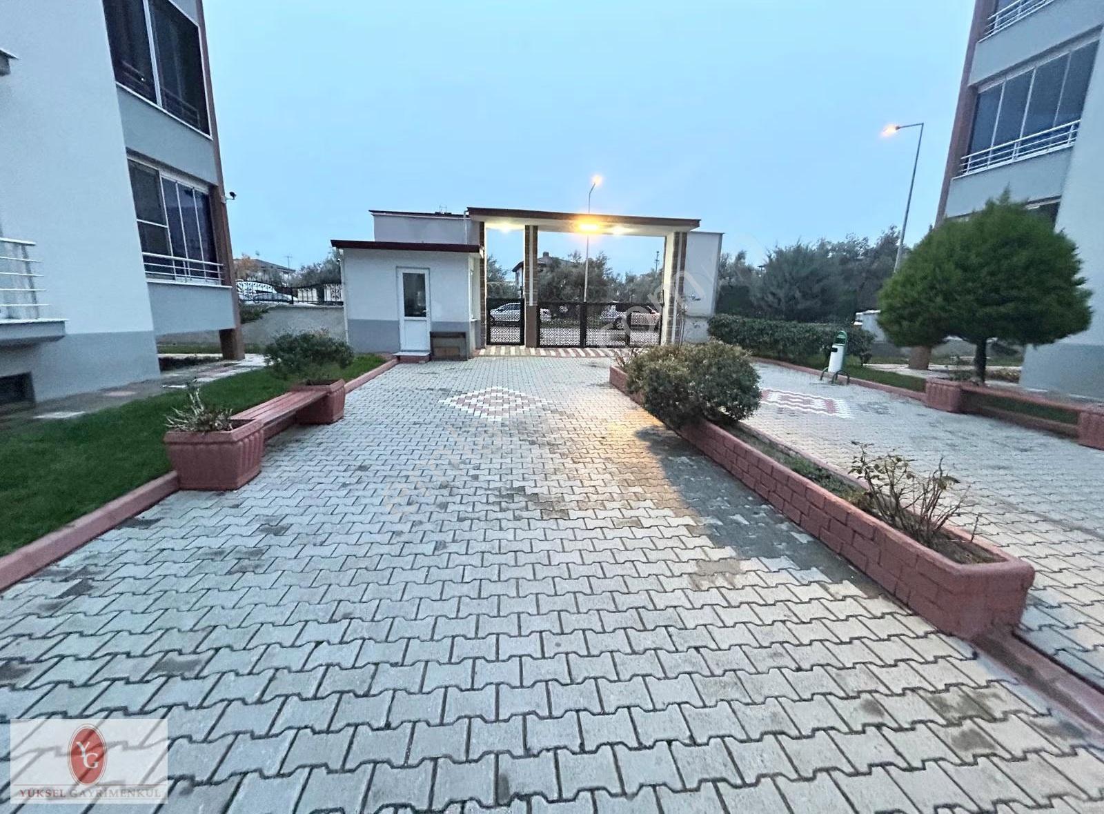 彡yetkisi Yükselden Kadıköyde Site İçinde D.gazlı 3+1 Geniş Daire - Görsel 5