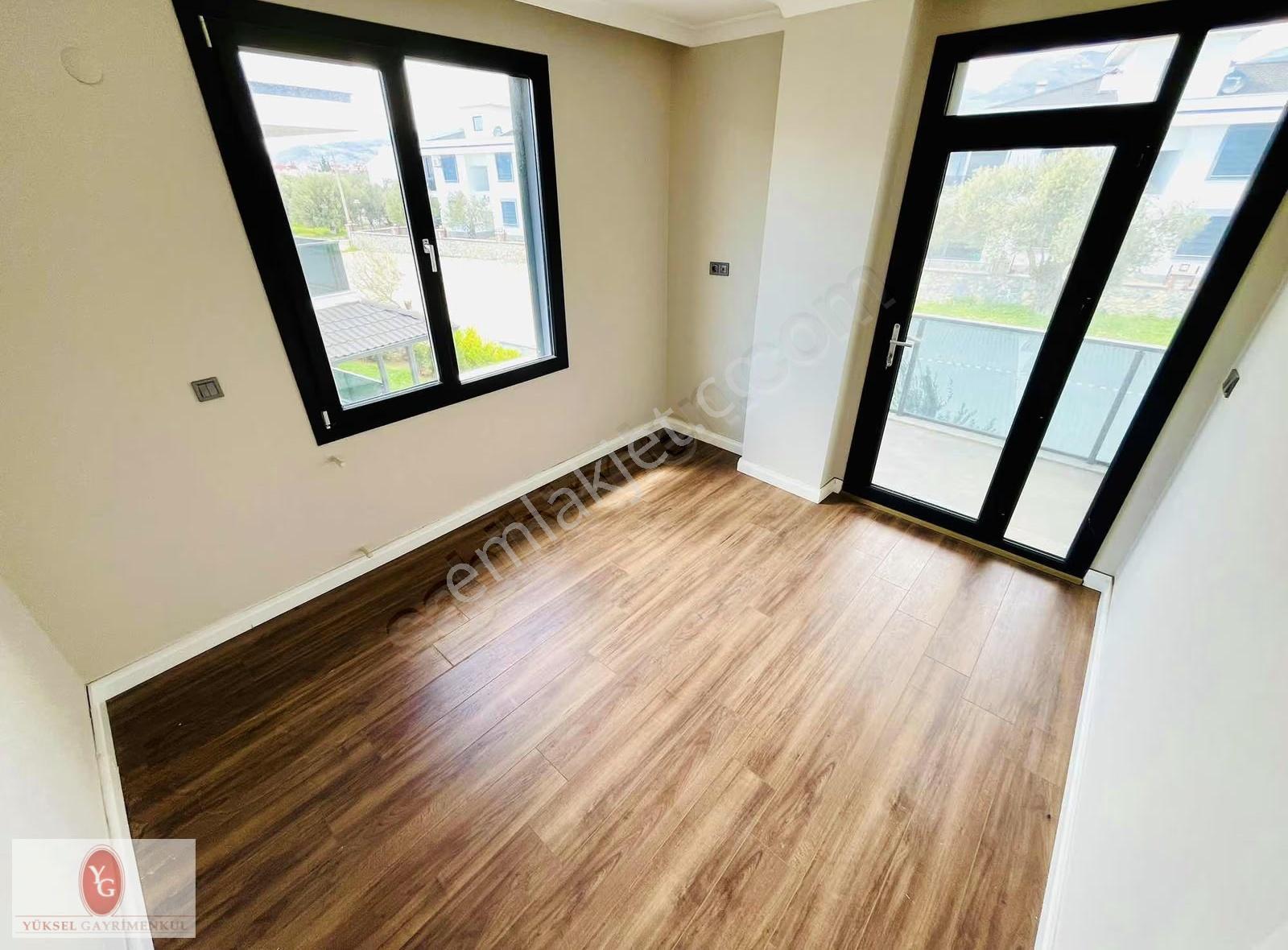 Yükselden Gürede Havuzlu Ayrı Mutfak Şahane Sitede 3+1 Villa - Görsel 3