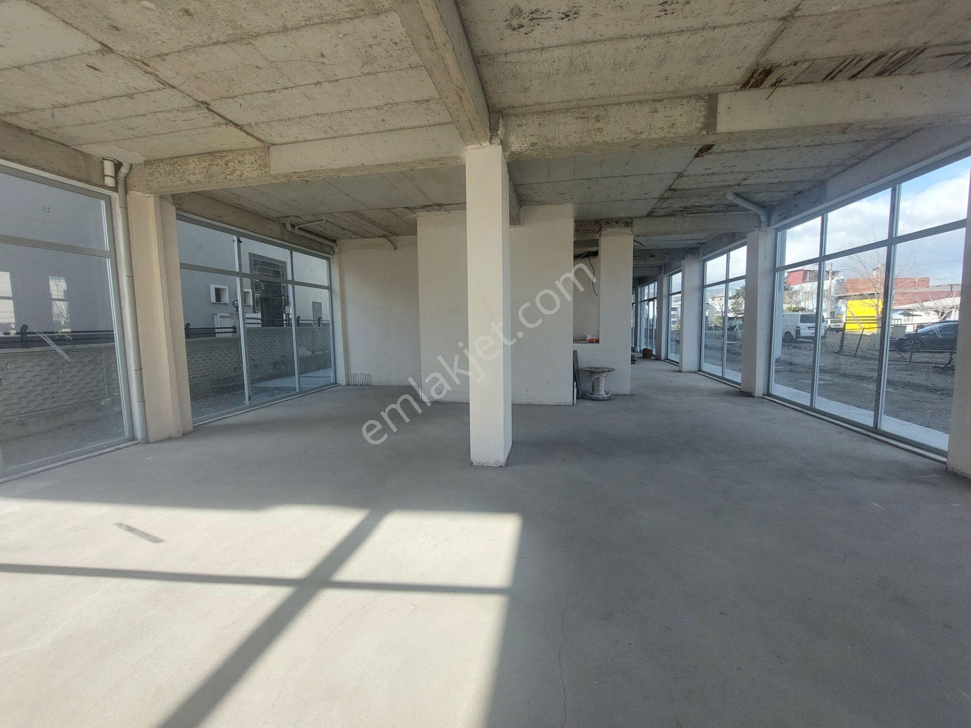 Otokent Yakını Geniş Cepheli 540m2 Kurumsala Uygun Dükkan - Görsel 6