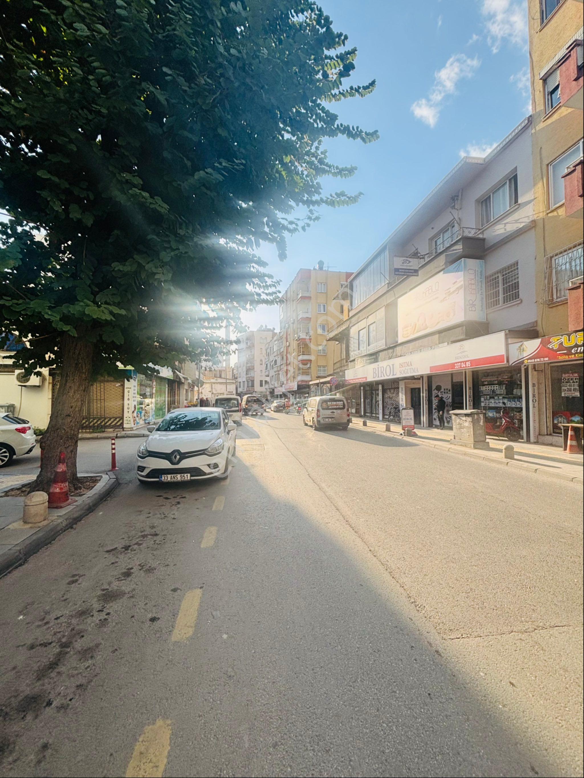 Yıldırım Gayrimenkul'den Çarşıda Cadde Üzeri Kiralık Dükkan - Görsel 11