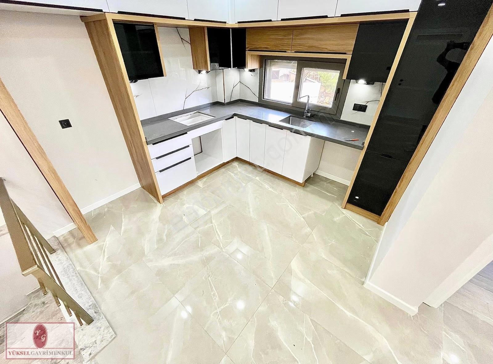 Yüksel'den Güre'de Tam Bağımsız Ultra Lux Denize 800mt 3+1 Villa - Görsel 24