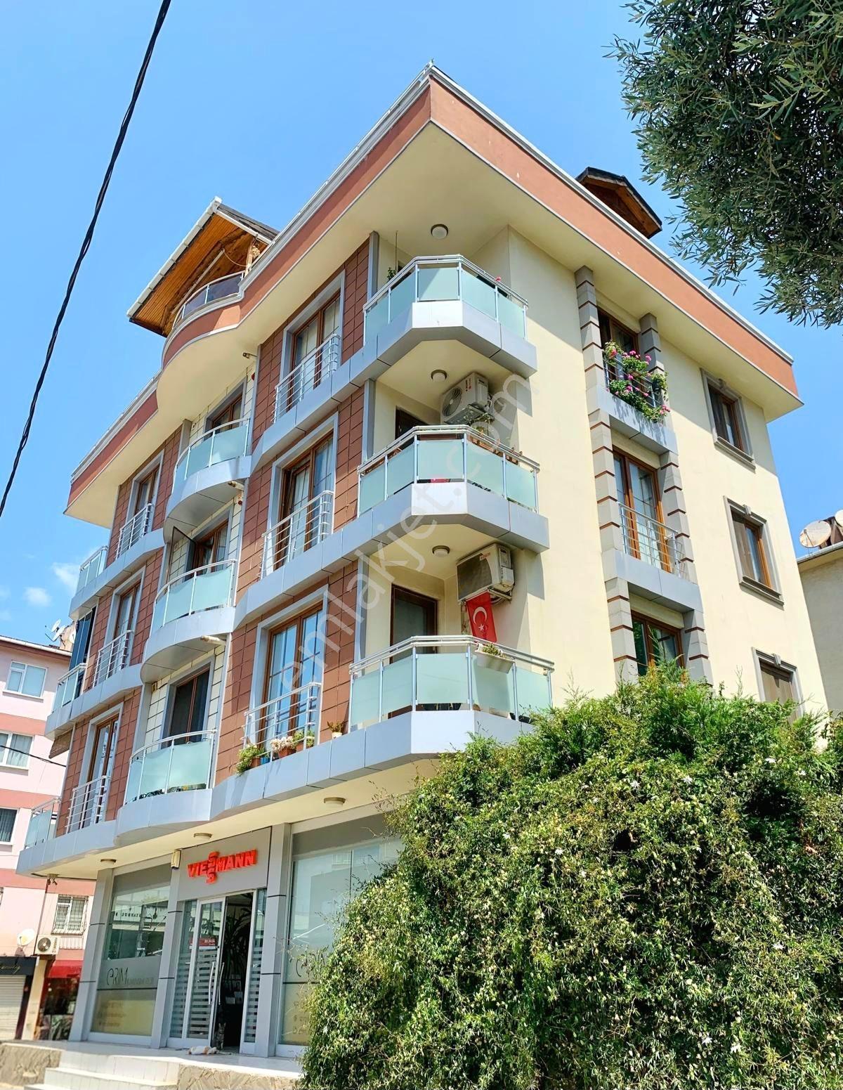 Mirsat Sancaktar'dan Satılık 100 M2 Dükkan