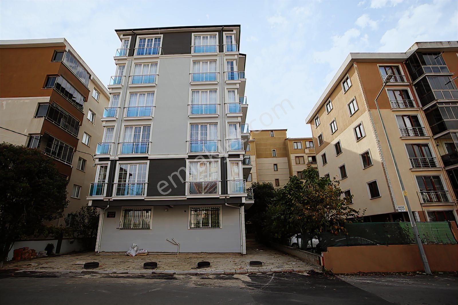 Kazimiye Mahallesinde Lüks 70 M2 1+1 Daire...