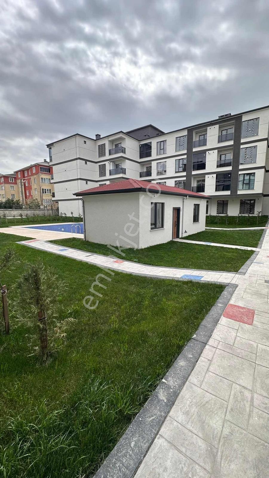 Kazimiye Mah.danış Life Sitesinde 1+1 Kiralık Havuzlu Sitede - Görsel 21