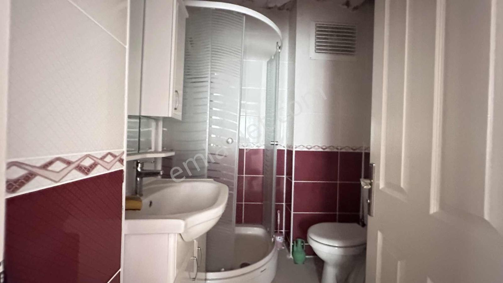 Çorlu Havuzlar Göçmen Konutları Sitesinde, Ara Kat 2+1 Satılık - Görsel 20