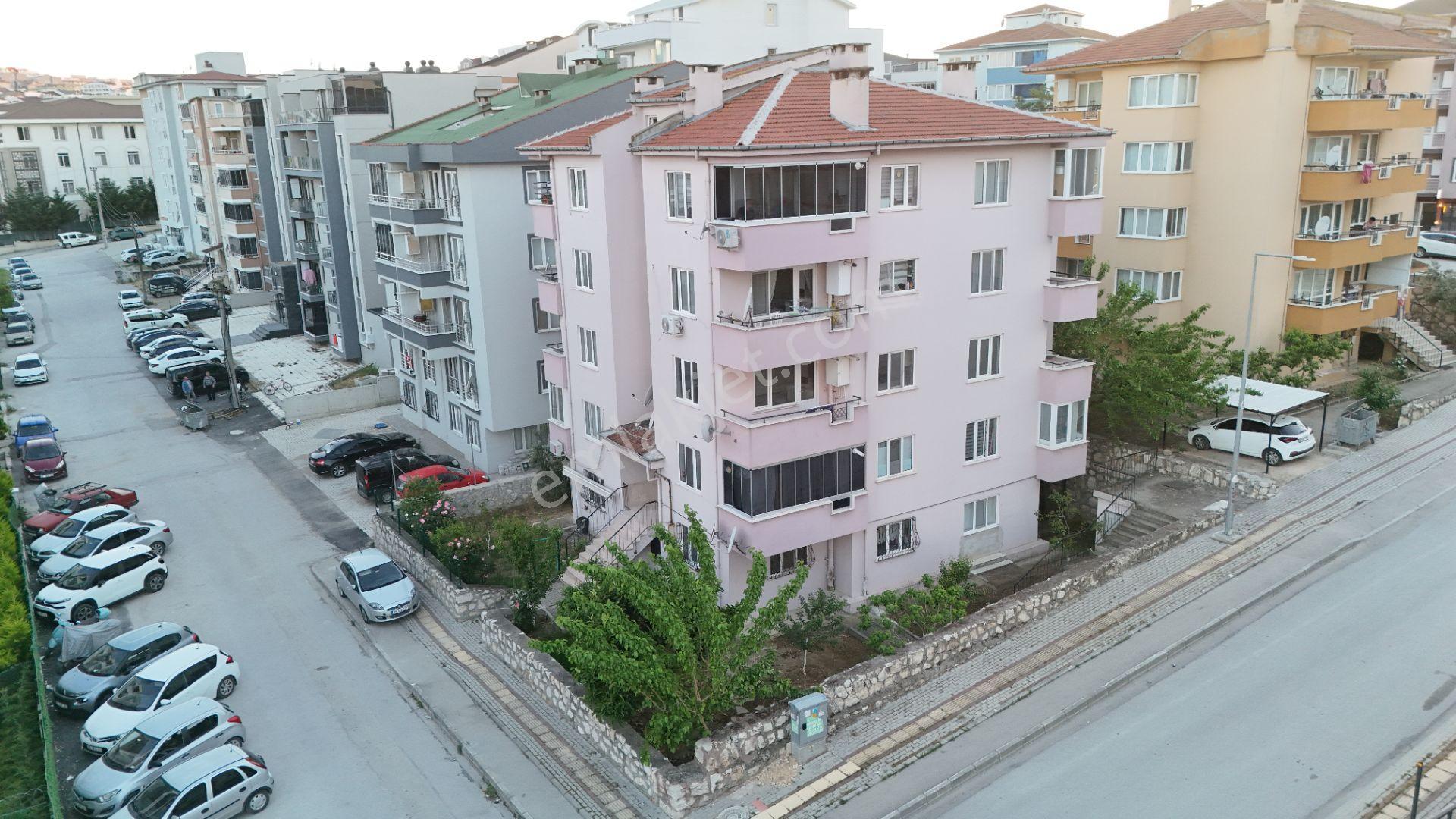 Bahar'dan Satılık Yatırıma Ve Oturuma Uygun 110 M2 2+1 Daire - Görsel 25