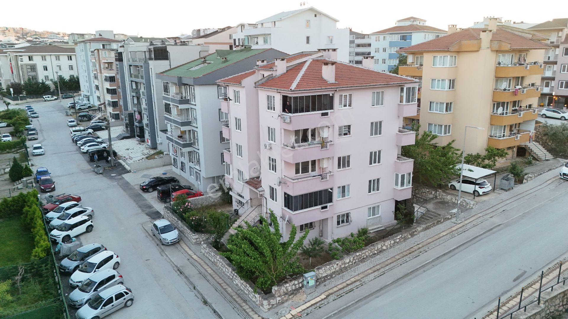Bahar'dan Satılık Yatırıma Ve Oturuma Uygun 110 M2 2+1 Daire - Görsel 24