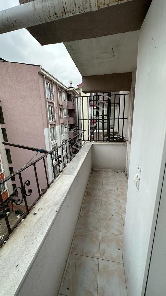 Reşadiye Mahallesi Satılık 3+1 4.kat Asansörlü İskanlı Acilllll - Görsel 24
