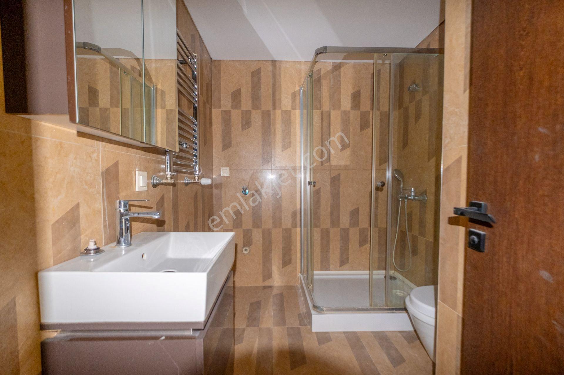 Nef 22 Ataköy'de Büyük 1+1 Satılık Residence Büyük Balkonlu - Görsel 10