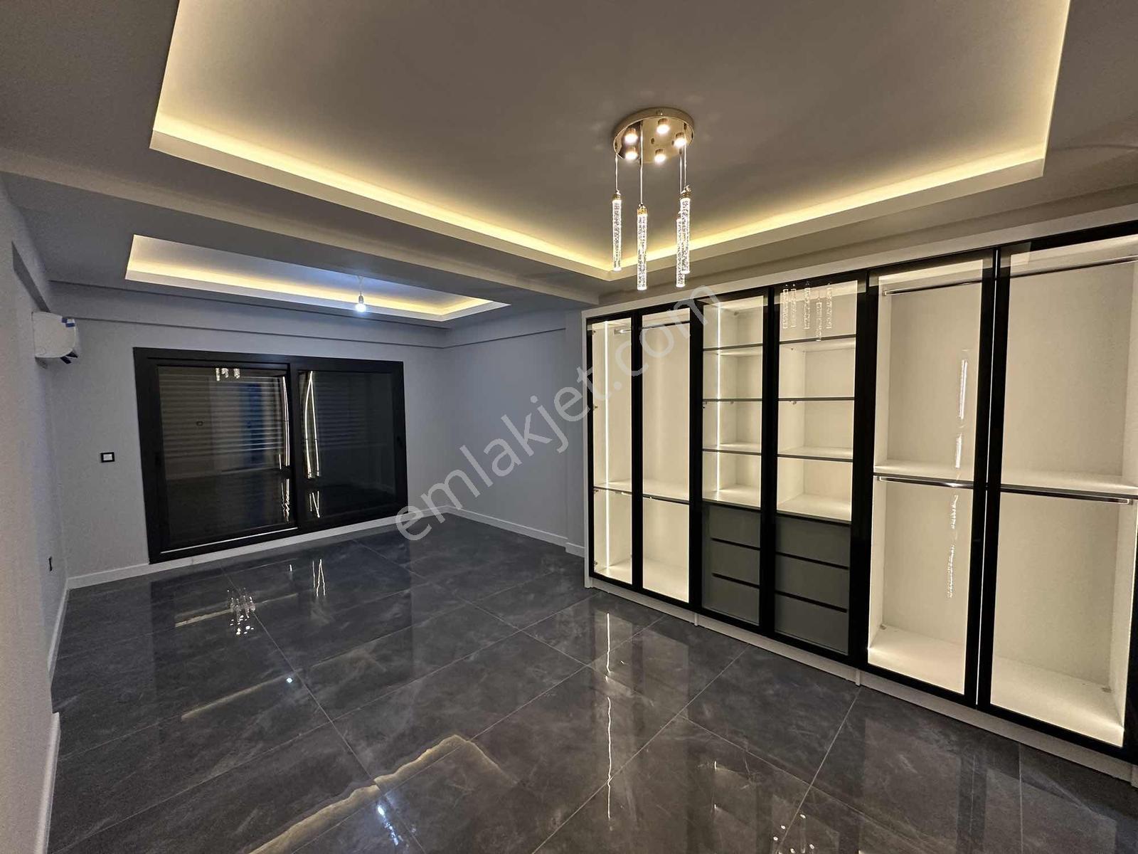 Uygan'dan Alpkent Mah. 3+1 165m² Havuzlu Site İçi Lüx Arakat - Görsel 21