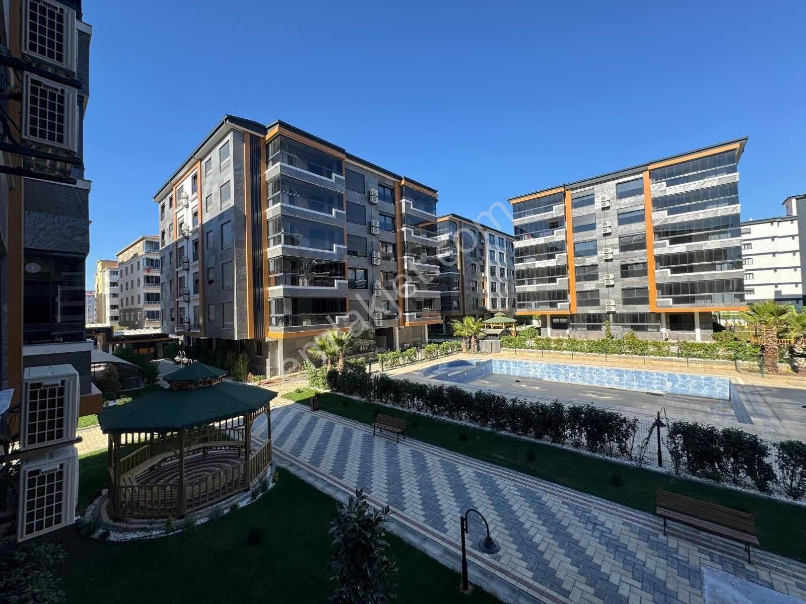 Uygan'dan Alpkent Mah. 3+1 165m² Havuzlu Site İçi Lüx Arakat - Görsel 27